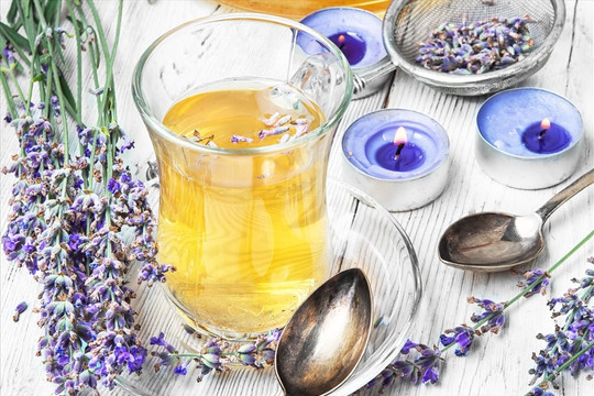Những lợi ích tuyệt vời của trà hoa oải hương đối với sức khỏe