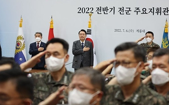Hàn Quốc: Tổng thống ra mệnh lệnh 'nóng' ứng phó Triều Tiên, tăng cường 'mài sắc' năng lực răn đe