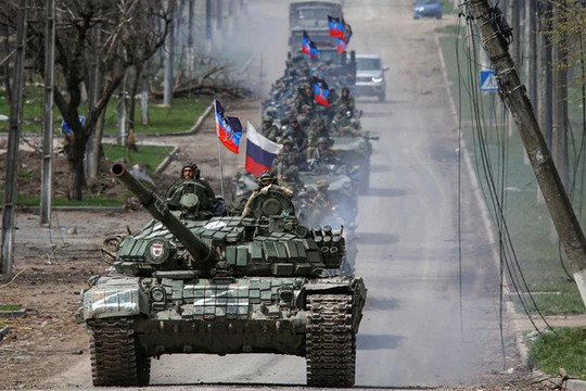 "Nước cờ" tiếp theo của Nga sau khi xuyên thủng thành trì Donbass
