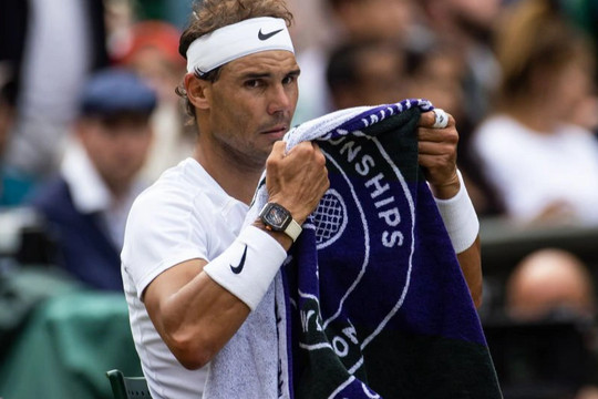 Nadal vào bán kết Wimbledon sau hơn 4 giờ thi đấu