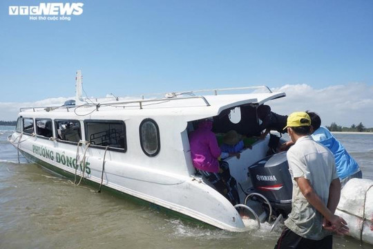 Khởi tố vụ chìm ca nô khiến 17 người chết ở Quảng Nam