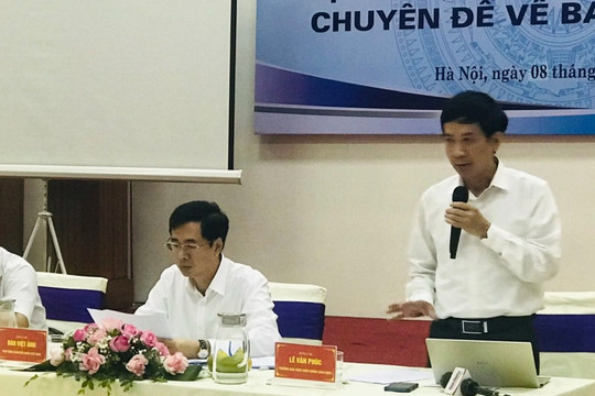 Giám đốc bệnh viện Bạch Mai "khóc" vì chuyện đấu thầu thuốc, vật tư