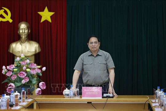 Thủ tướng: Hoàn tất công tác chuẩn bị, xây dựng Nhà ga T3 sân bay Tân Sơn Nhất