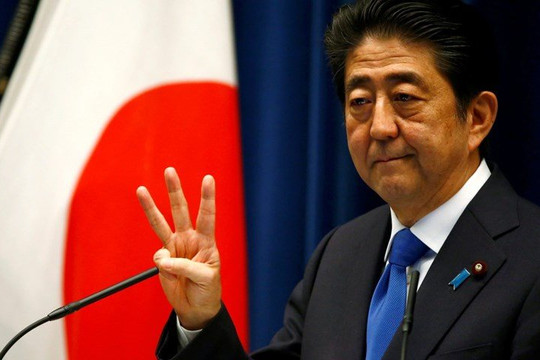 Ông Abe ra đi, Abenomics còn mãi 