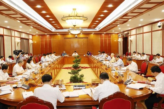 Bộ Chính trị ban hành Quy định mới về kỷ luật tổ chức đảng, đảng viên vi phạm