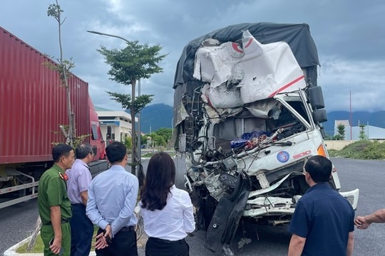 Khởi tố vụ án tai nạn giao thông 3 người tử vong ở Khánh Hòa, tạm giam tài xế xe tải