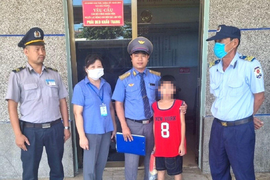 Đưa bé trai nghi bị bắt cóc từ Đà Nẵng về cho gia đình ở Nam Định