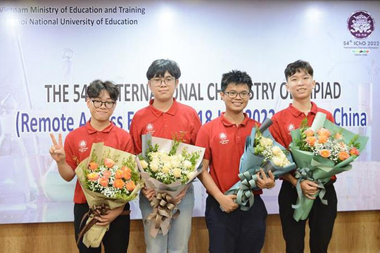 Việt Nam giành 4 Huy chương vàng Olympic Hoá học quốc tế 2022