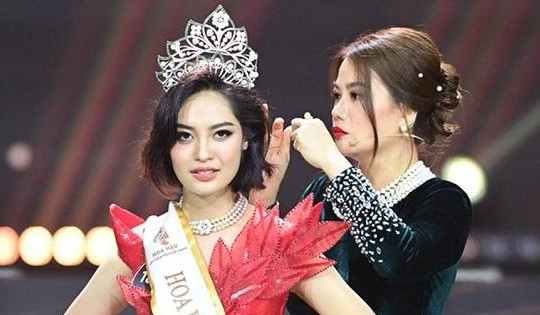 Hoa hậu Nông Thúy Hằng 23 tuổi vẫn chưa tốt nghiệp đại học