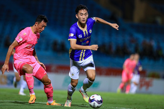 CLB Hà Nội thắng dễ Sài Gòn ở vòng 8 V.League 2022