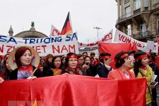 Phụ nữ Việt Nam tại Frankfurt gìn giữ văn hóa truyền thống