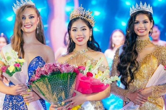 Ngô Ngọc Gia Hân đăng quang ‘Miss Teen International 2022’