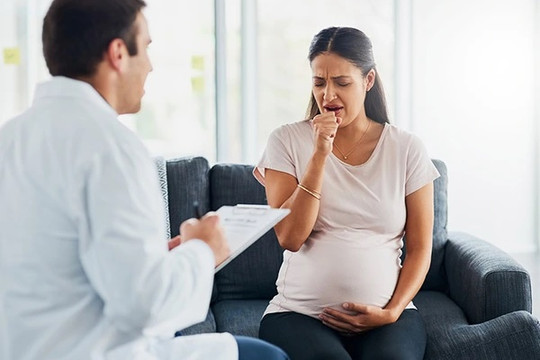 Mẹ bầu bị ho gây nguy hiểm đến thai nhi thế nào? Những điều cần biết để đảm bảo sức khỏe thai kỳ!