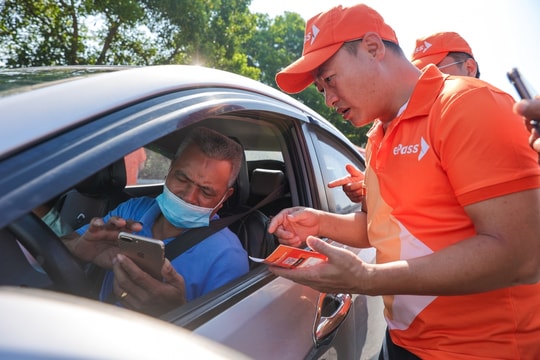 "Tôi chỉ đi 10km cao tốc sao bắt phải có đủ tiền cho gần 300km?"