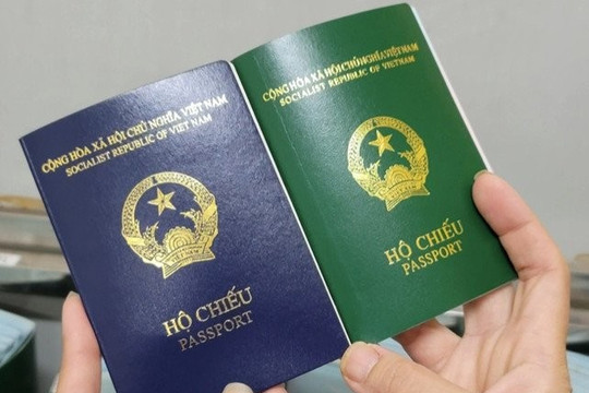 Đại sứ quán Việt Nam tại Cộng hòa Séc tìm giải pháp vấn đề liên quan hộ chiếu mới