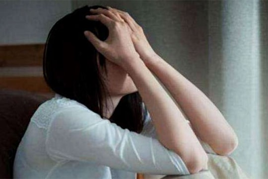 Chồng đề nghị tôi ly thân 6 tháng để sống thử với bồ