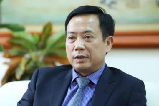 Cựu chủ tịch UBCK Trần Văn Dũng làm chuyên viên báo chí