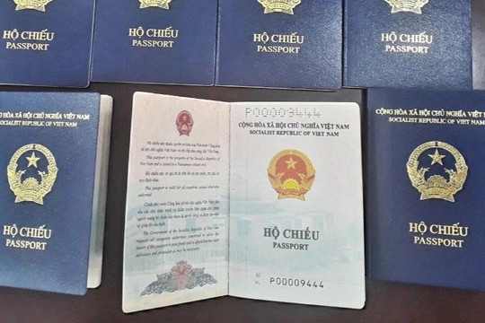 Bộ Ngoại giao thông tin về hộ chiếu mẫu mới của Việt Nam