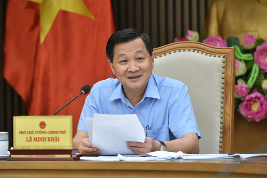 Phó Thủ tướng Lê Minh Khái chủ trì họp triển khai kế hoạch đầu tư công trung hạn