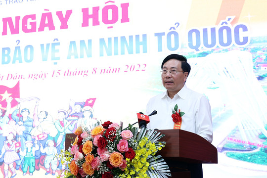 Phó Thủ tướng Phạm Bình Minh dự Ngày hội toàn dân bảo vệ an ninh Tổ quốc năm 2022