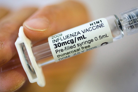 Sẽ tiêm miễn phí vaccine phòng ung thư cổ tử cung, cúm