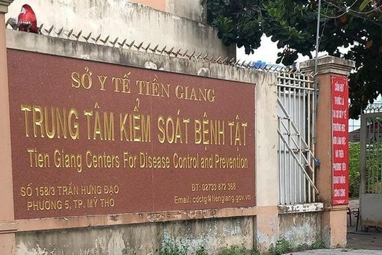 Giám đốc CDC nhận tiền của Việt Á nhưng khuyên người khác trả lại quà
