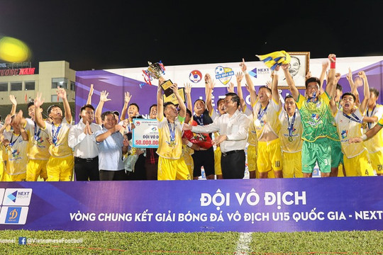 U15 Sông Lam Nghệ An lên ngôi vô địch U15 quốc gia 2022