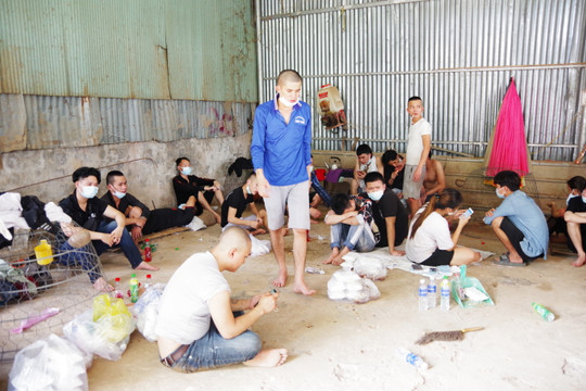 Người Việt tháo chạy khỏi casino ở Campuchia: Mức án nào cho kẻ buôn người?
