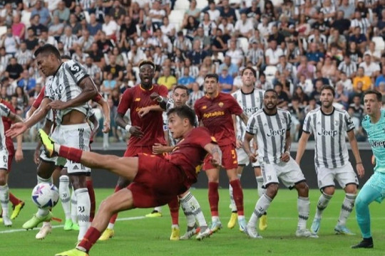 AS Roma của Mourinho quật cường giành điểm trước Juventus