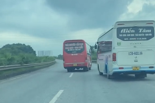 Vụ xe khách đánh võng trên cao tốc Hà Nội-Thái Nguyên: Khởi tố chủ xe và tài xế