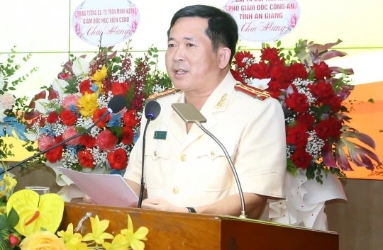 Đại tá Đinh Văn Nơi: Nỗ lực vun đắp thành tích của Công an Quảng Ninh