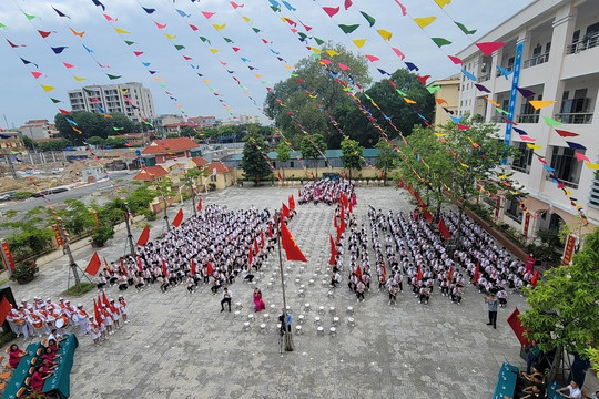 Hà Nội: Học sinh huyện Thường Tín háo hức chào đón lễ khai giảng năm học mới
