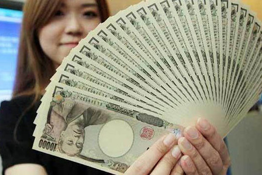Đồng yen Nhật sụt giảm lịch sử, giới đầu tư sôi sục