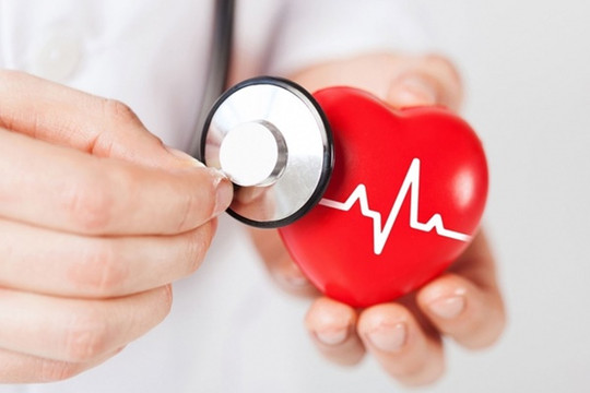 6 dấu hiệu âm thầm cảnh báo bệnh tim: Đừng chỉ đợi đau ngực mới đi khám!
