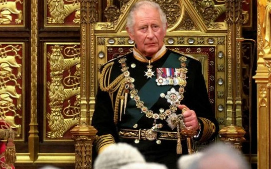 Thái tử Charles lên ngôi Quốc vương Anh
