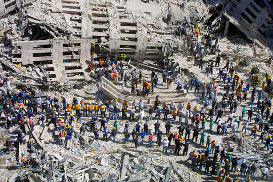 Nhìn lại những khoảnh khắc kinh hoàng từ vụ khủng bố 11/9