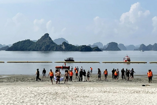 Cô gái tử vong khi chơi mô tô nước trên biển Quảng Ninh