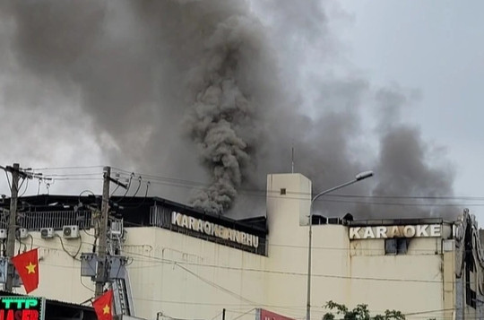 Cháy quán karaoke 32 người chết: Cảnh báo nguyên nhân ngạt khí ở nhà ống