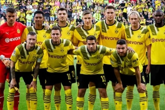 CLB Borussia Dortmund sắp sang Việt Nam đá giao hữu