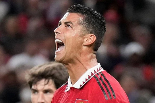 Đại gia Saudi Arabia chi "khủng", quyết đưa C.Ronaldo rời Man Utd