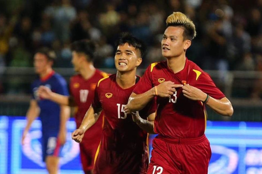 Đội tuyển Việt Nam thắng dễ 4-0 trước đối thủ Singapore