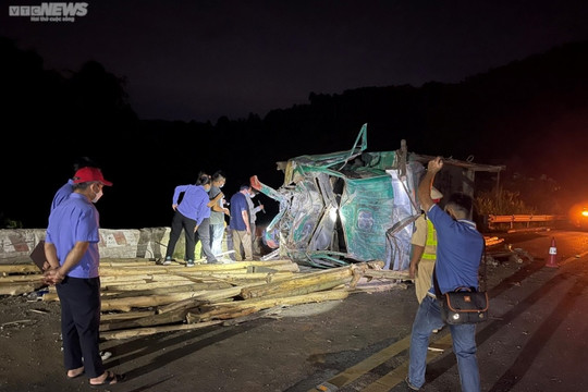 Tai nạn thảm khốc khiến 6 người thương vong ở Huế: Khởi tố, bắt giam lái xe