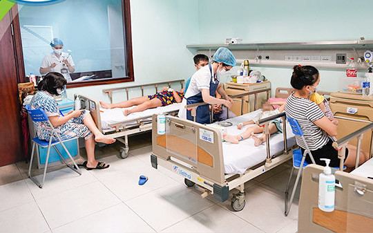 7 trẻ tử vong, hơn 800 bệnh nhi nhập viện vì virus Adeno