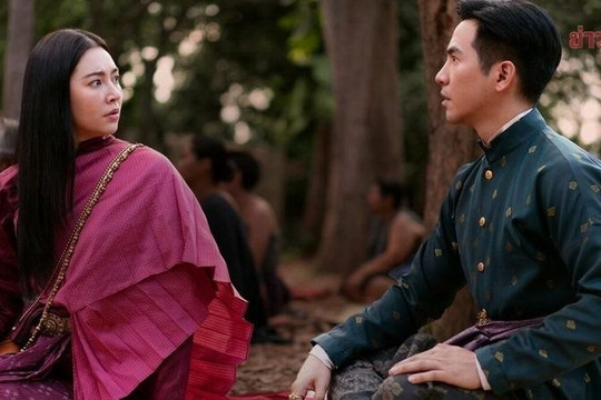 Phim Việt ngã đau trước 'Ngược dòng thời gian để yêu anh'