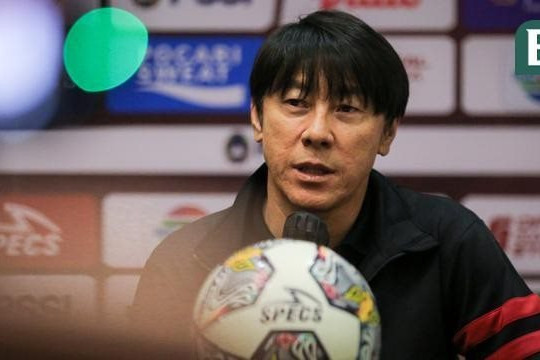 HLV Shin Tae-yong nói gì sau khi giúp Indonesia đánh bại đối thủ hơn 71 bậc?