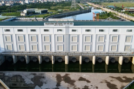 Hà Nội kiểm điểm 2 Sở thiếu quyết liệt làm trạm bơm nghìn tỷ 'lụt' tiến độ
