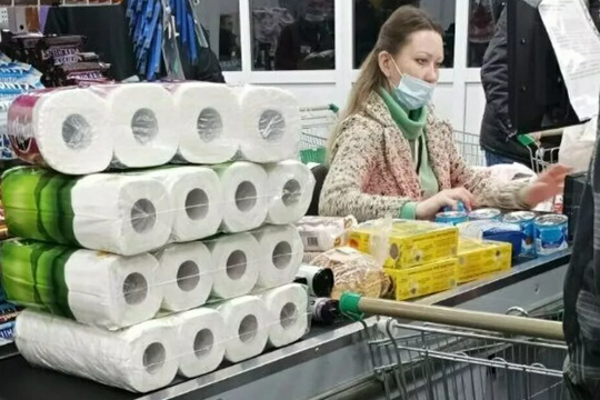 Châu Âu cấm nhập khẩu giấy vệ sinh từ Nga