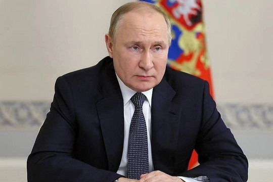 Ông Putin ký sắc lệnh công nhận độc lập cho 2 vùng ly khai của Ukraine