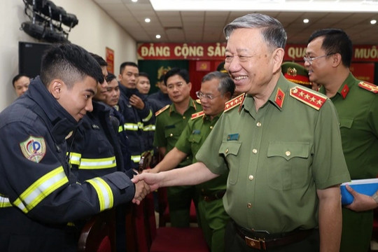 Đại tướng Tô Lâm nhắc lại những tấm gương chiến sĩ xả thân cứu hỏa