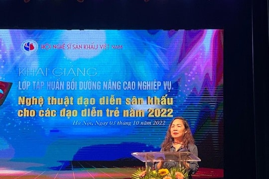 Đạo diễn sân khấu giỏi ở Việt Nam đếm trên đầu ngón tay